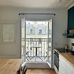 Sunny 2 Bedroom In Batignolles